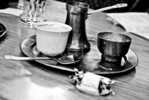 KISS-FM (Living in Beč)